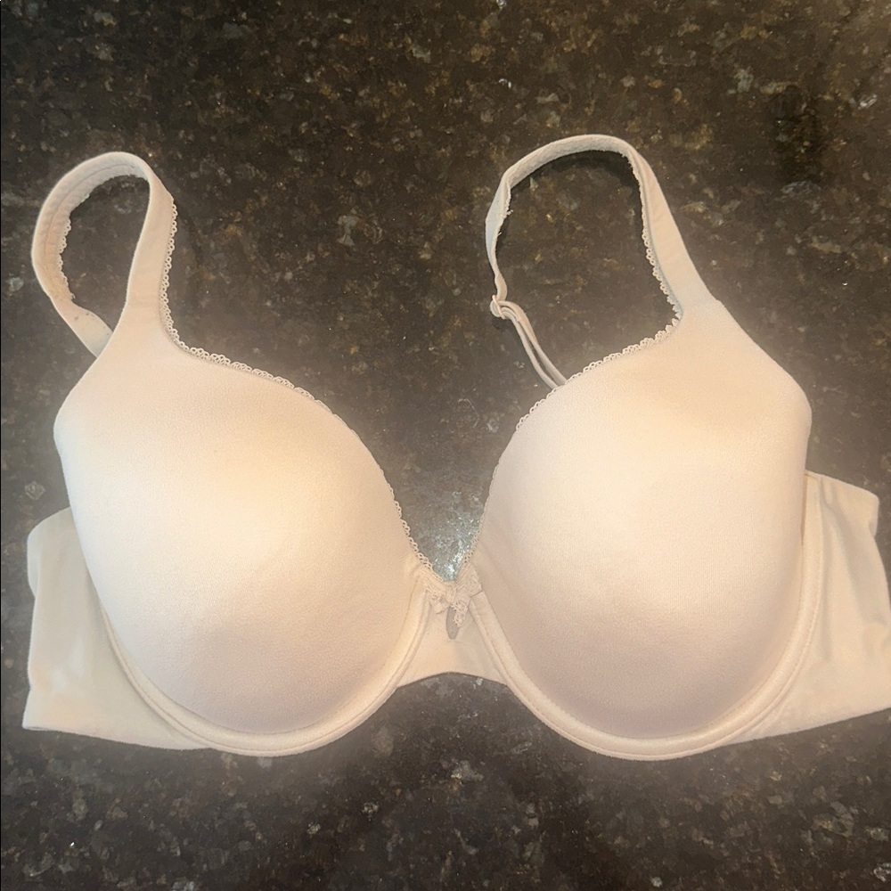 VICTORIA’S SECRET BODY BY VICTORIA LINED PERFECT COVERAGE | NUDE | 36C - Picture 2 of 9